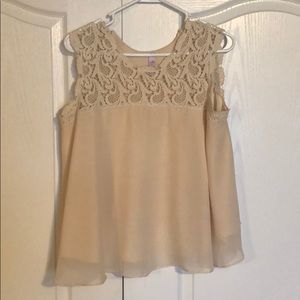 Lace chiffon flowing top